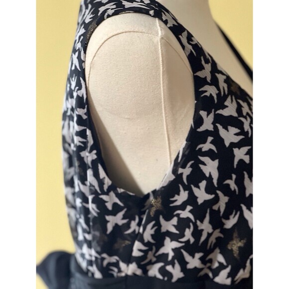 Jonathan Martin Dress size 12 V Neck Black White Print Tie Waist Garden Party - Picture 8 of 16